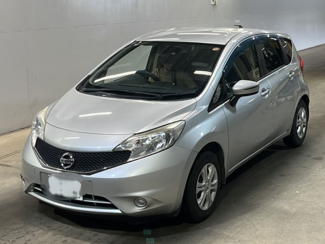 NISSAN NOTE — фото
