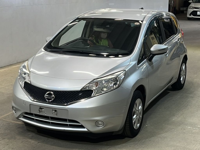 NISSAN NOTE — фото