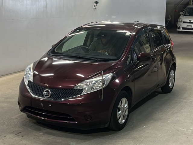 NISSAN NOTE — фото