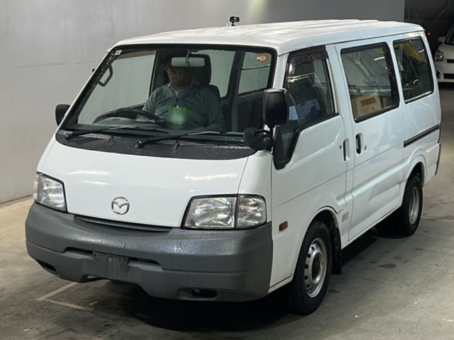 MAZDA BONGO — фото