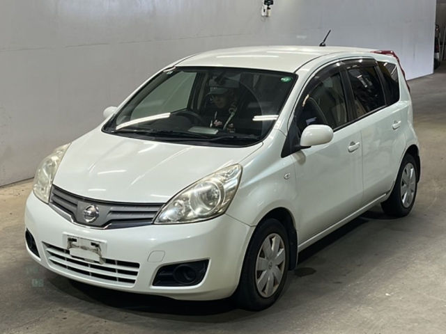 NISSAN NOTE — фото