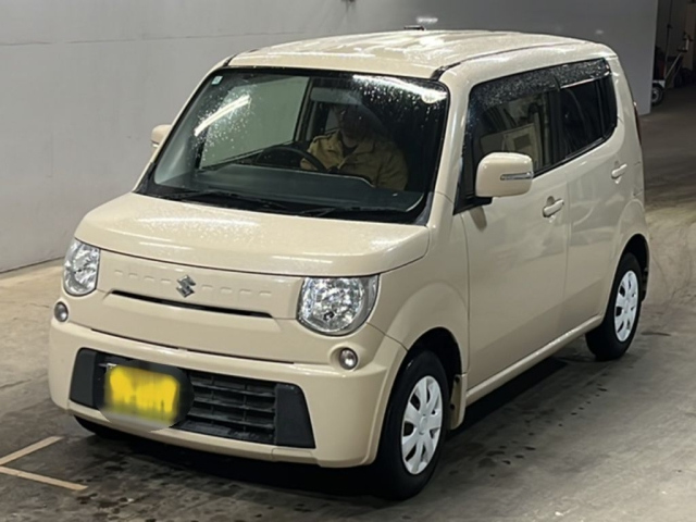 SUZUKI MRWAGON