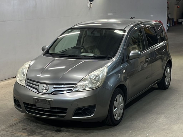 NISSAN NOTE — фото