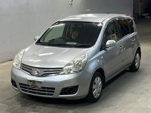 NISSAN NOTE — фото