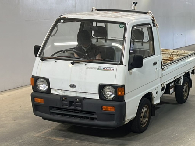 SUBARU SAMBAR — фото