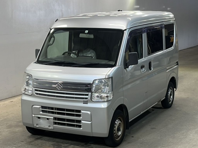 MITSUBISHI MINICAB — фото