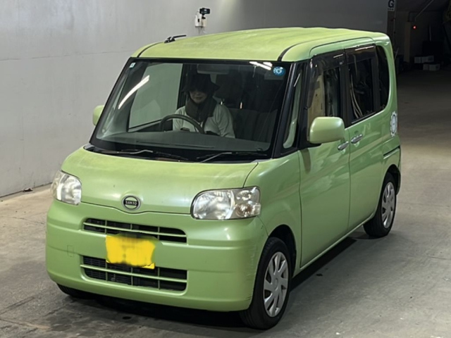 DAIHATSU TANTO — фото