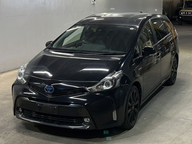 TOYOTA PRIUS — фото