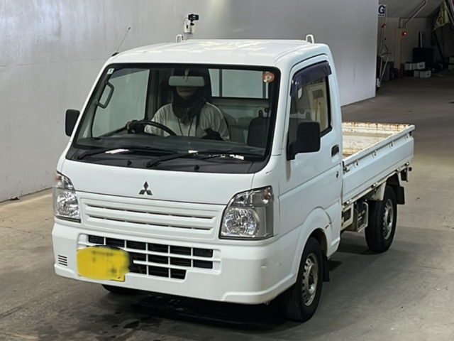MITSUBISHI MINICAB — фото