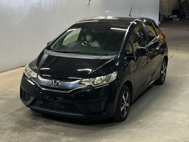 HONDA FIT — фото