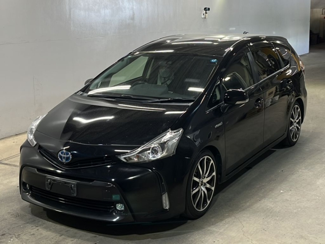 TOYOTA PRIUS — фото