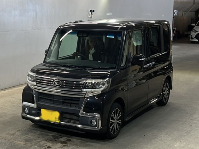 DAIHATSU TANTO — фото