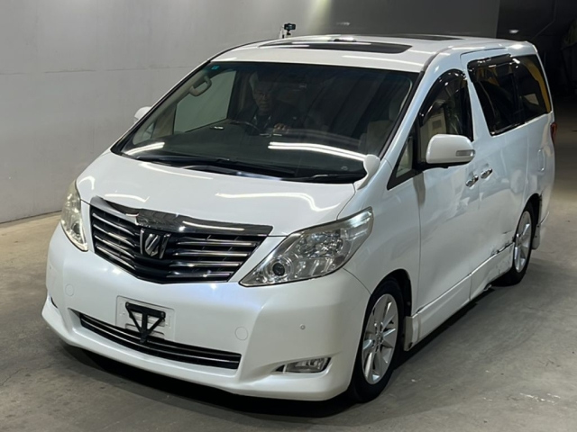 TOYOTA ALPHARD — фото