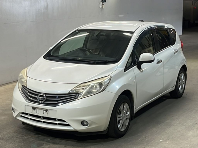 NISSAN NOTE — фото