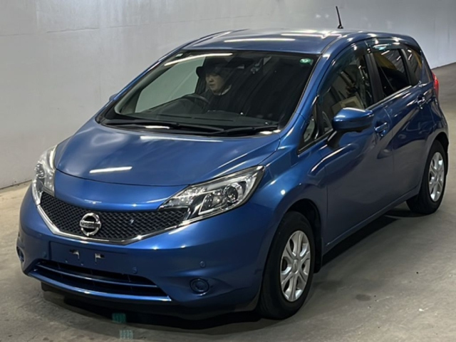 NISSAN NOTE — фото