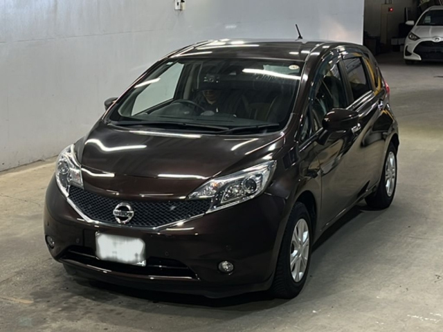 NISSAN NOTE — фото