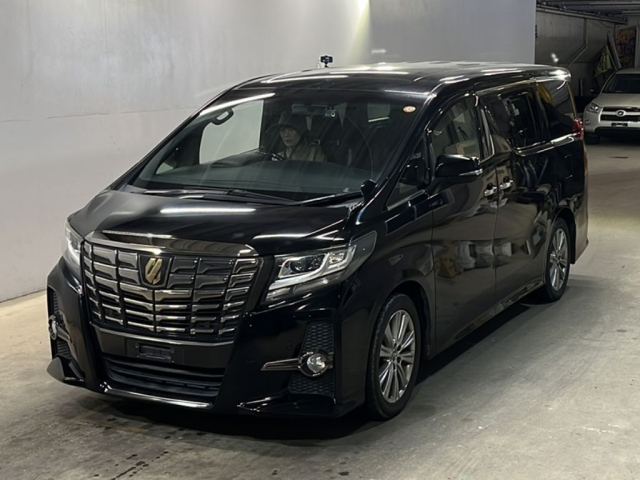 TOYOTA ALPHARD — фото