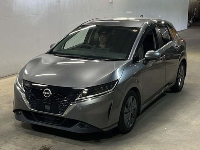 NISSAN NOTE — фото