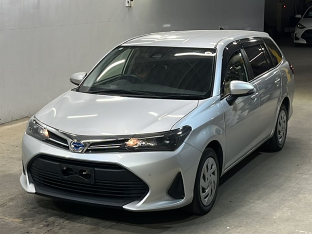 TOYOTA COROLLA — фото