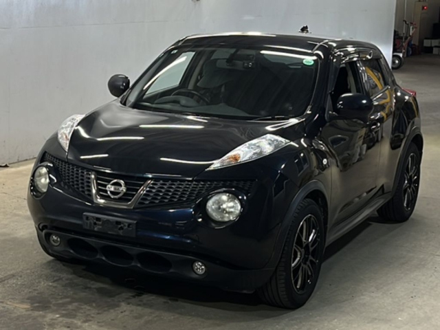 NISSAN JUKE — фото