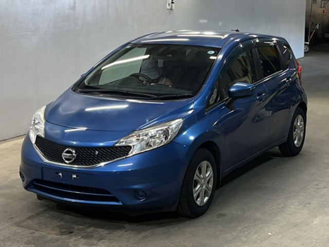 NISSAN NOTE — фото