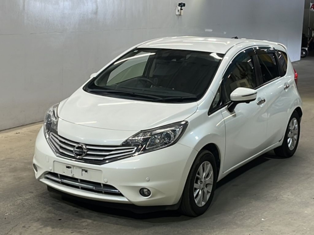 NISSAN NOTE — фото