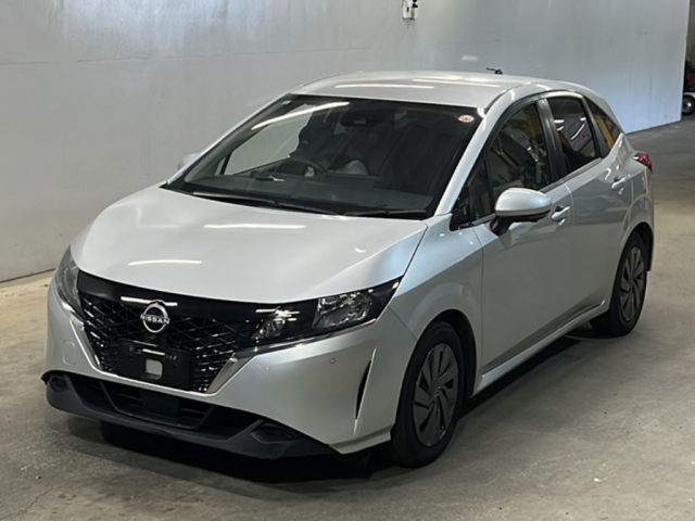 NISSAN NOTE — фото