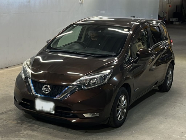 NISSAN NOTE — фото