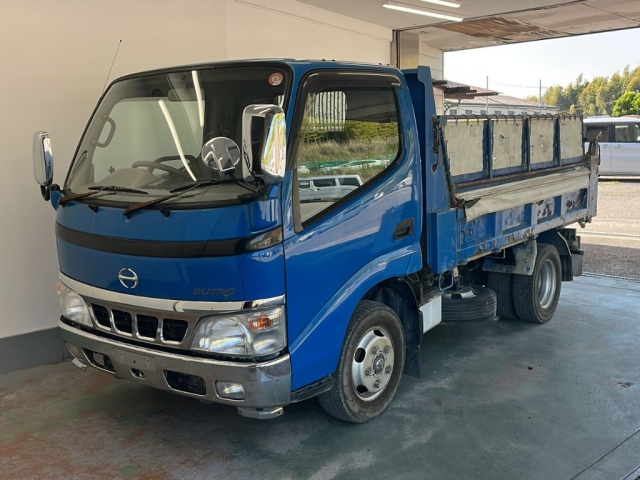 HINO DUTRO — фото