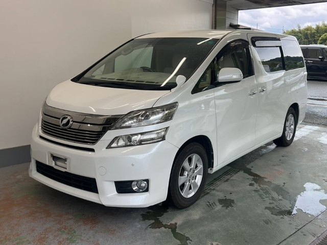 TOYOTA VELLFIRE — фото