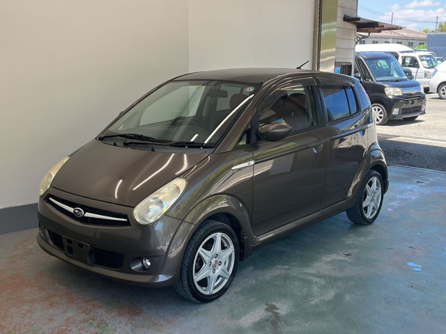 SUBARU R2 — фото