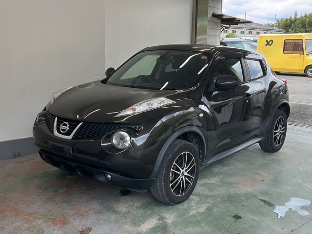 NISSAN JUKE — фото