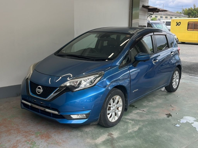 NISSAN NOTE — фото