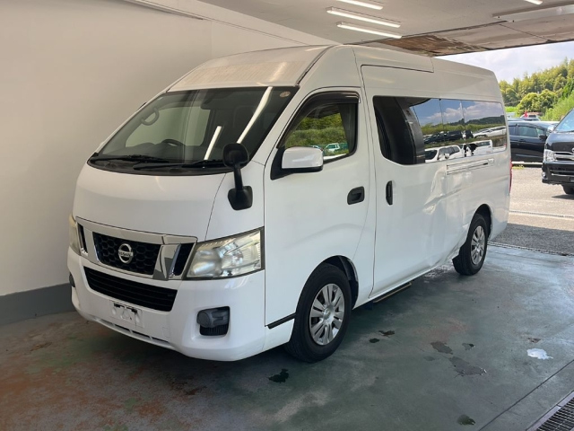 NISSAN CARAVAN — фото