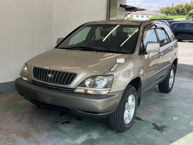 TOYOTA HARRIER — фото