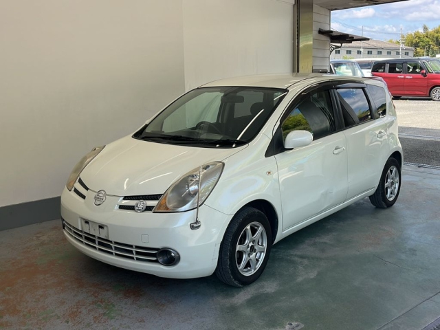 NISSAN NOTE — фото