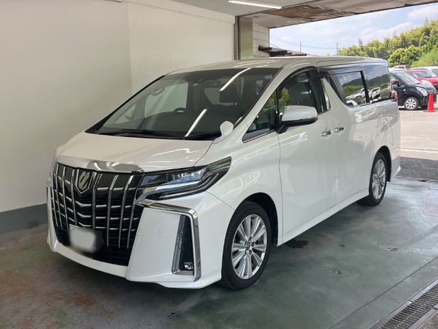 TOYOTA ALPHARD — фото