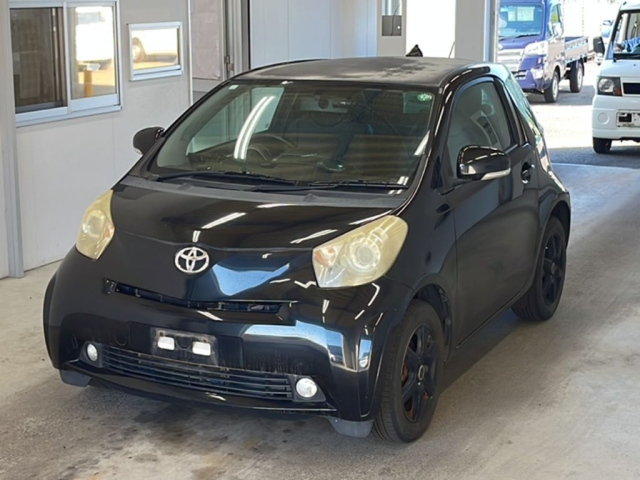 TOYOTA IQ — фото