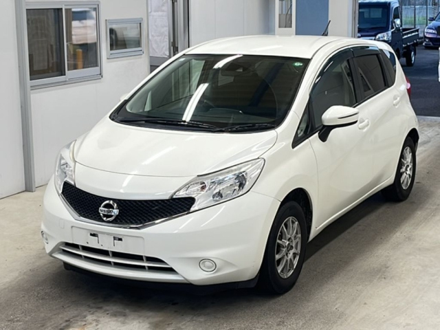 NISSAN NOTE — фото