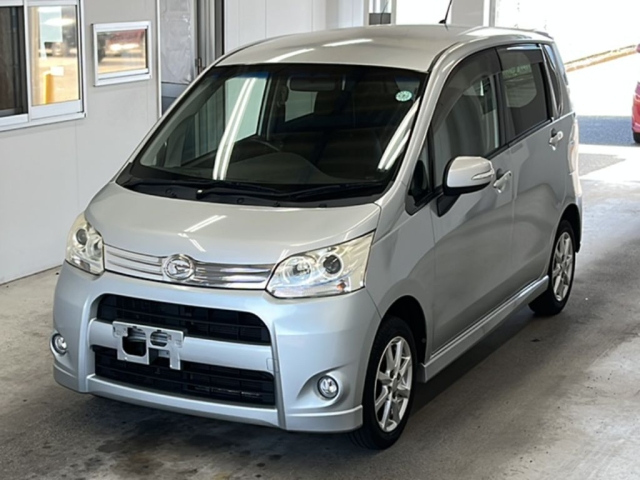 DAIHATSU MOVE — фото