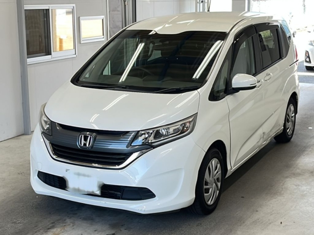 HONDA FREED — фото