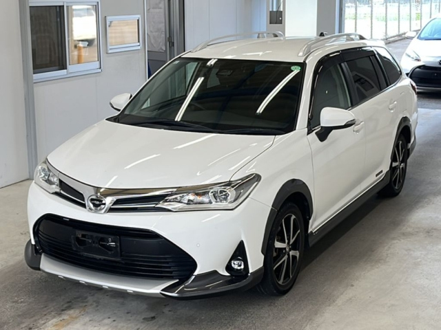 TOYOTA COROLLA — фото
