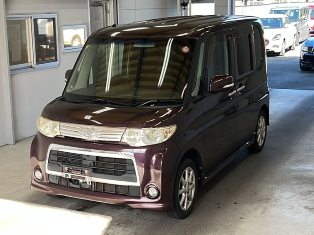 DAIHATSU TANTO — фото