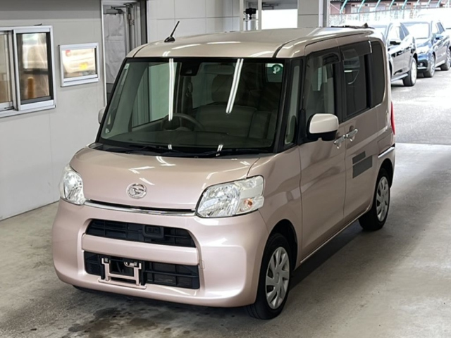 DAIHATSU TANTO — фото