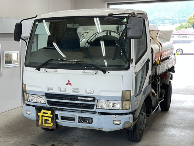MITSUBISHI FUSO — фото