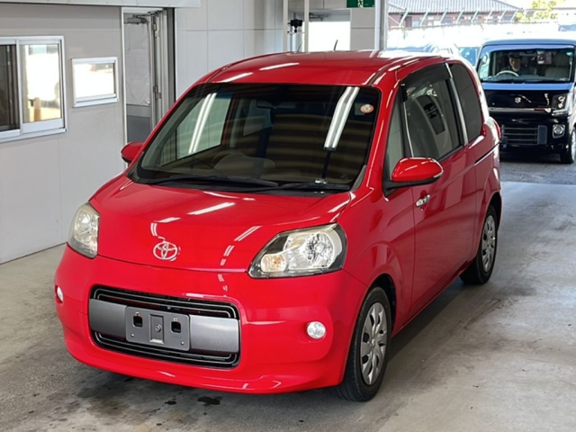 TOYOTA PORTE — фото