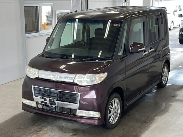 DAIHATSU TANTO — фото