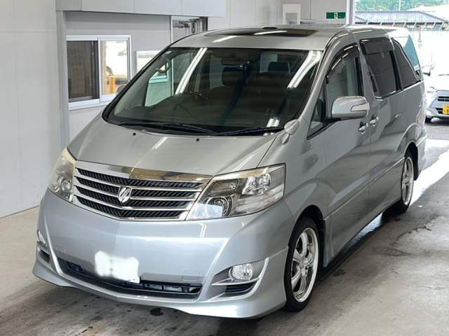 TOYOTA ALPHARD — фото