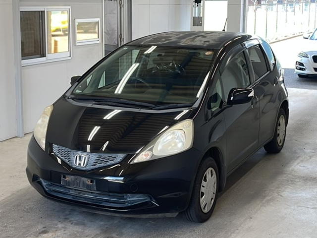 HONDA FIT — фото