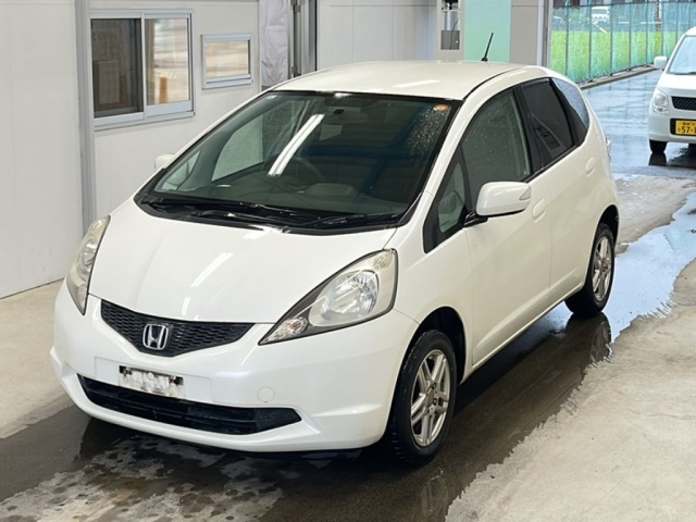 HONDA FIT — фото